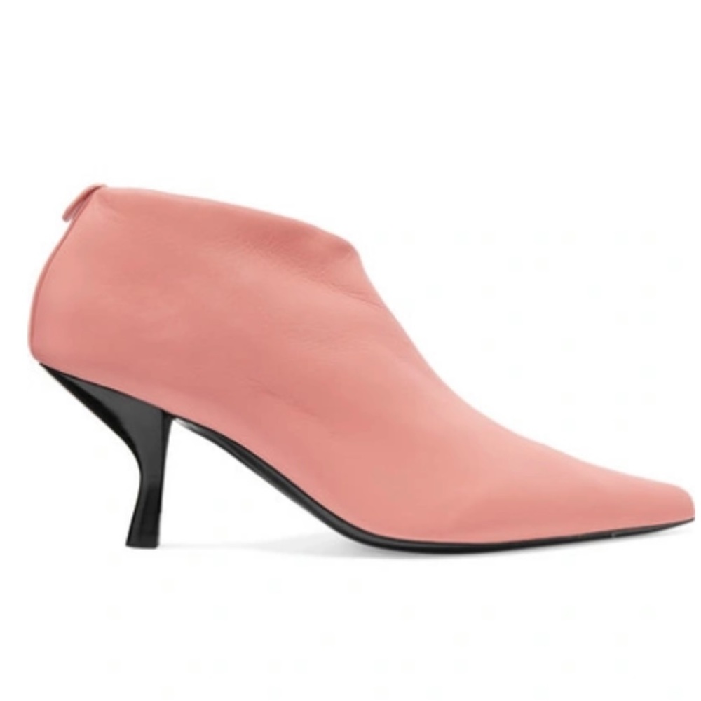 The Row Bourgeoisie in Leather Ankle Boots/Bootie